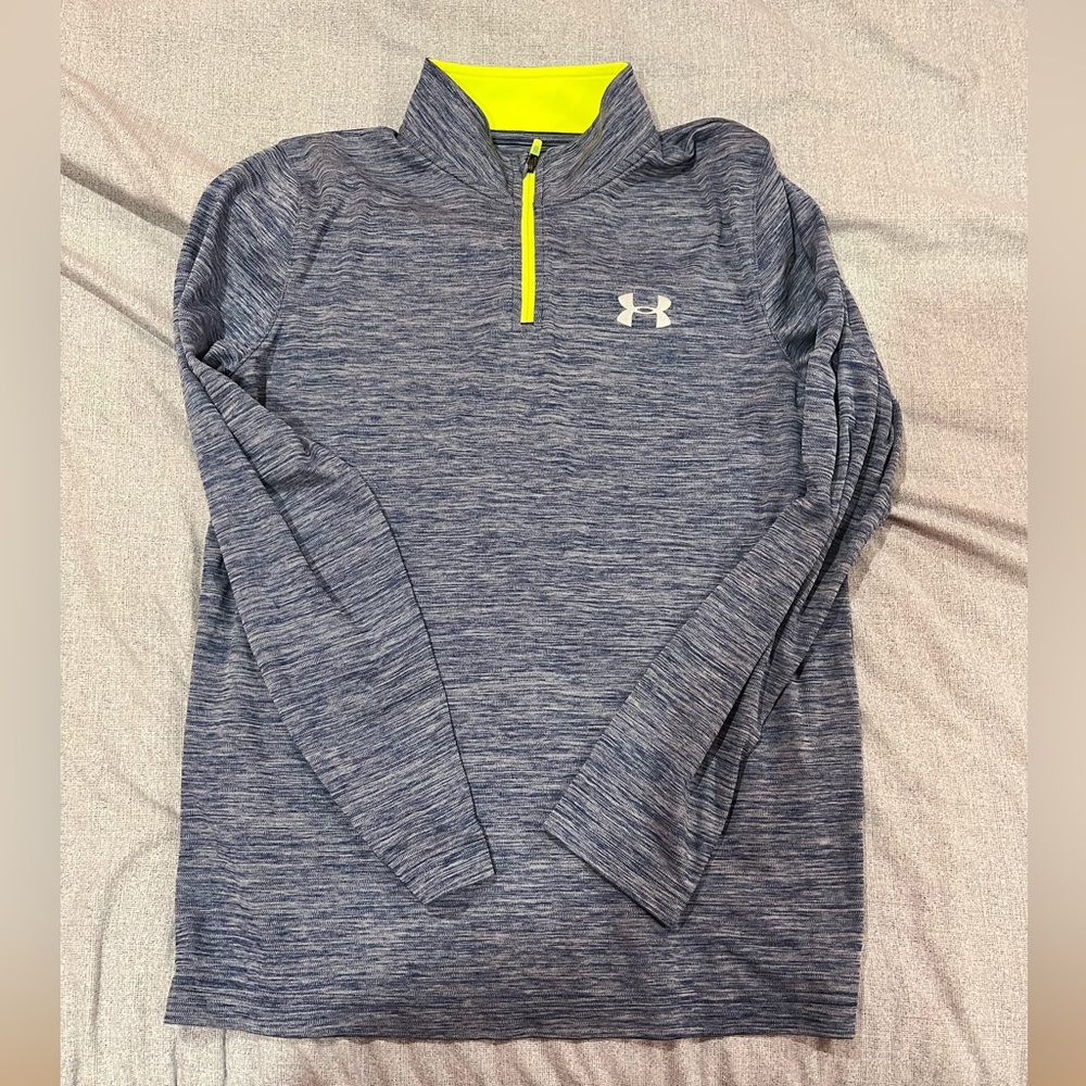 Unisex Youth 1/4 zip up long sleeve shirt by UNDER ARMOUR